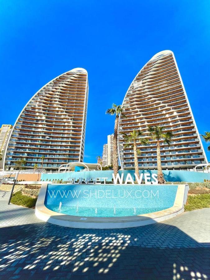 Sunset Waves Apartment By Sunny Holidays Delux Бенідорм Екстер'єр фото